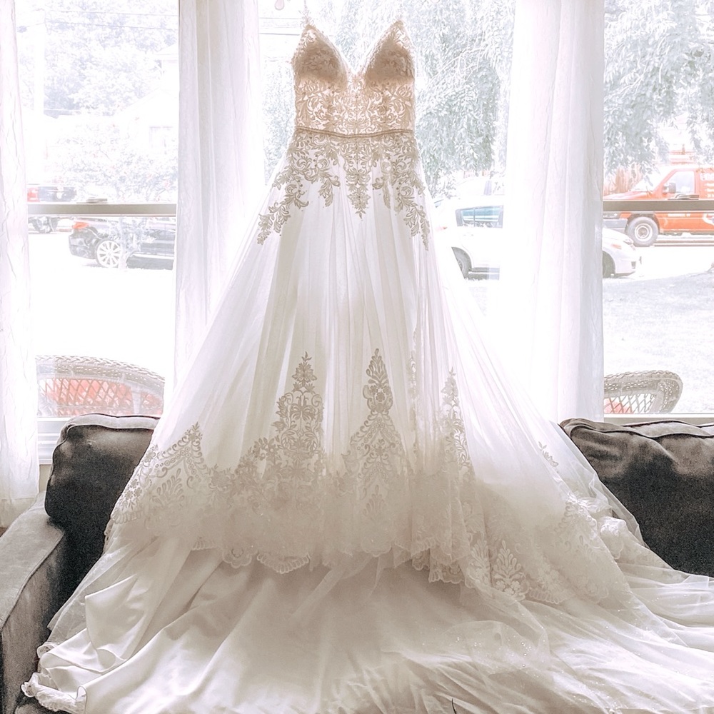 Morilee anabel 2195 wedding dress.